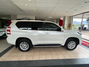 Toyota Land Cruiser Prado 4.0 VX - Image 8