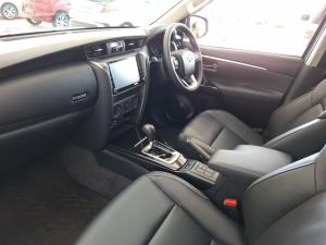 Toyota Fortuner 2.4GD-6 auto - Image 9