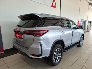 Toyota Fortuner 2.4GD-6 auto - Image 2