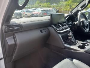 Toyota Land Cruiser 300 3.3D GR-Sport - Image 7