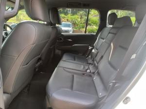 Toyota Land Cruiser 300 3.3D GR-Sport - Image 16