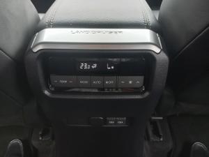 Toyota Land Cruiser Prado 2.8GD TX - Image 14