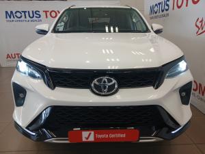 Toyota Fortuner 2.4GD-6 auto - Image 4