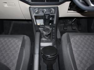 Volkswagen Polo 1.6 - Image 14