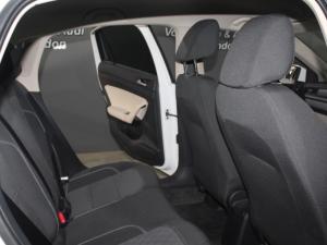 Volkswagen Polo 1.6 - Image 16