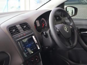 Volkswagen Polo Vivo 1.6 Life TIP - Image 14
