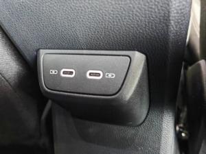 Volkswagen Taigo 1.0 TSI R-LINE DSG - Image 12