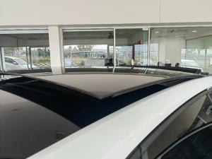Volkswagen Taigo 1.0 TSI R-LINE DSG - Image 4