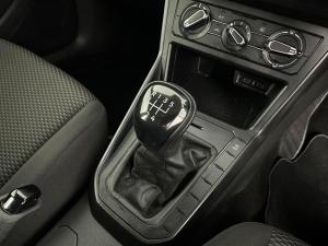 Volkswagen Polo 1.0 TSI - Image 13