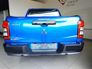 Mitsubishi Triton 2.4DI-D double cab 4x4 auto - Image 5