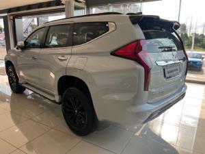 Mitsubishi Pajero Sport 2.4DI-D 4x4 - Image 3