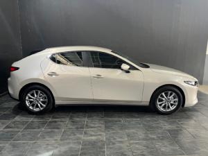 Mazda Mazda3 hatch 1.5 Dynamic auto - Image 2