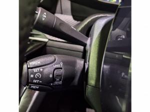 Peugeot 2008 1.2T Allure - Image 13