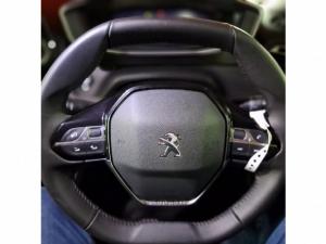 Peugeot 2008 1.2T Allure - Image 14