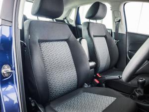 Volkswagen Polo Vivo hatch 1.4 Life - Image 15