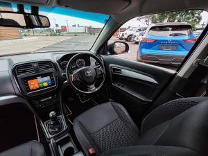 Toyota Urban Cruiser 1.5 XR - Image 11