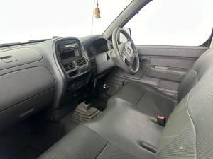 Nissan Hardbody NP300 2.0i LWBS/C - Image 3