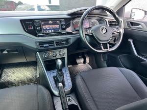 Volkswagen Polo hatch 1.0TSI Comfortline auto - Image 10