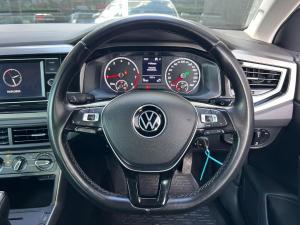Volkswagen Polo hatch 1.0TSI Comfortline auto - Image 13