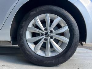 Volkswagen Polo hatch 1.0TSI Comfortline auto - Image 7