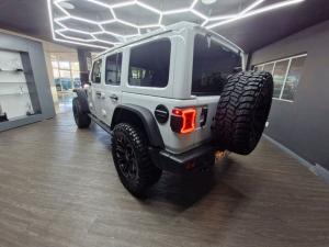 Jeep Wrangler Unlimited 2.0T Sahara - Image 9