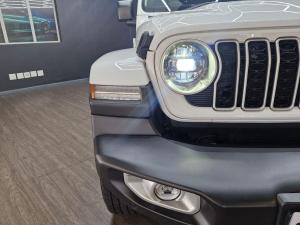 Jeep Wrangler Unlimited 2.0T Sahara - Image 9