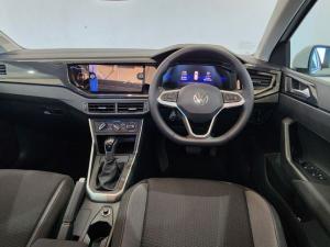 Volkswagen Polo hatch 1.0TSI Life auto - Image 6