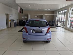 Toyota Yaris 5-door 1.3 XS - Image 10