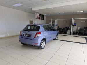 Toyota Yaris 5-door 1.3 XS - Image 2