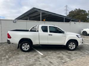 Toyota Hilux 2.4GD-6 Xtra cab SRX - Image 3