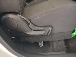 Toyota Vitz 1.0 XR AMT - Image 20