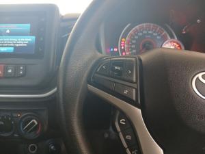 Toyota Vitz 1.0 XR AMT - Image 9