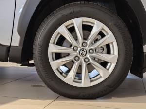Toyota Corolla Cross 1.8 Hybrid XS - Image 9