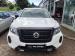 Nissan Navara 2.5DDTi double cab SE auto - Thumbnail 2