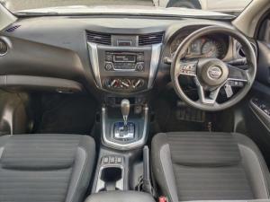 Nissan Navara 2.5DDTi double cab SE auto - Image 5