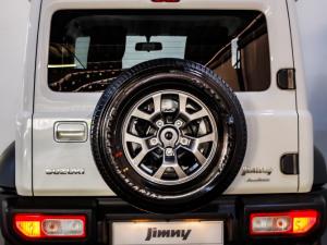Suzuki Jimny 1.5 GLX AllGrip 5-door auto - Image 13