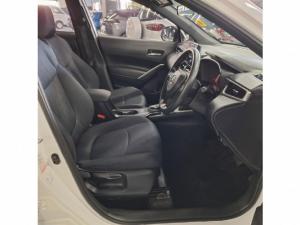 Toyota Corolla Cross 1.8 Xi - Image 8