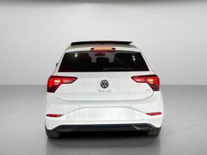 Volkswagen Polo hatch 1.0TSI Life manual - Image 6