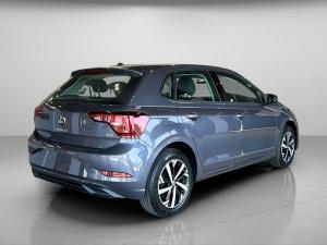Volkswagen Polo hatch 1.0TSI Life manual - Image 5