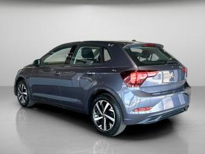 Volkswagen Polo hatch 1.0TSI Life manual - Image 8