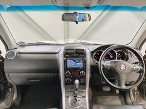 Suzuki Grand Vitara 2.4 Summit auto - Image 15