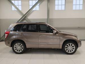 Suzuki Grand Vitara 2.4 Summit auto - Image 5