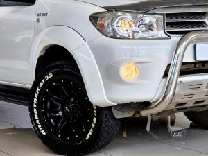 Toyota Fortuner 3.0D-4D auto - Image 7