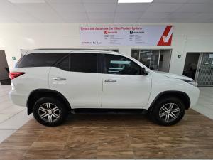 Toyota Fortuner 2.4GD-6 4x4 auto - Image 4