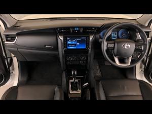 Toyota Fortuner 2.4GD-6 4x4 - Image 6