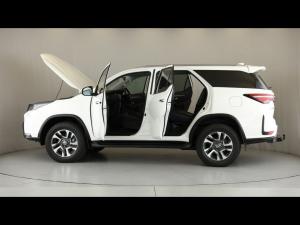 Toyota Fortuner 2.4GD-6 4x4 - Image 11
