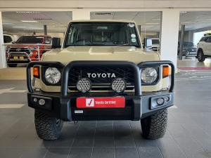 Toyota Land Cruiser 79 2.8GD-6 double cab - Image 14