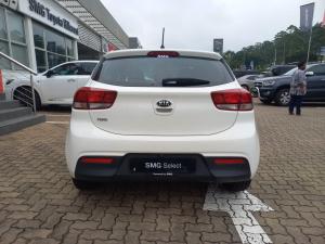 Kia Rio hatch 1.2 LS - Image 14