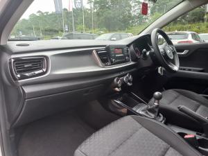 Kia Rio hatch 1.2 LS - Image 25