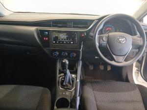Toyota Corolla Quest 1.8 Plus manual - Image 6